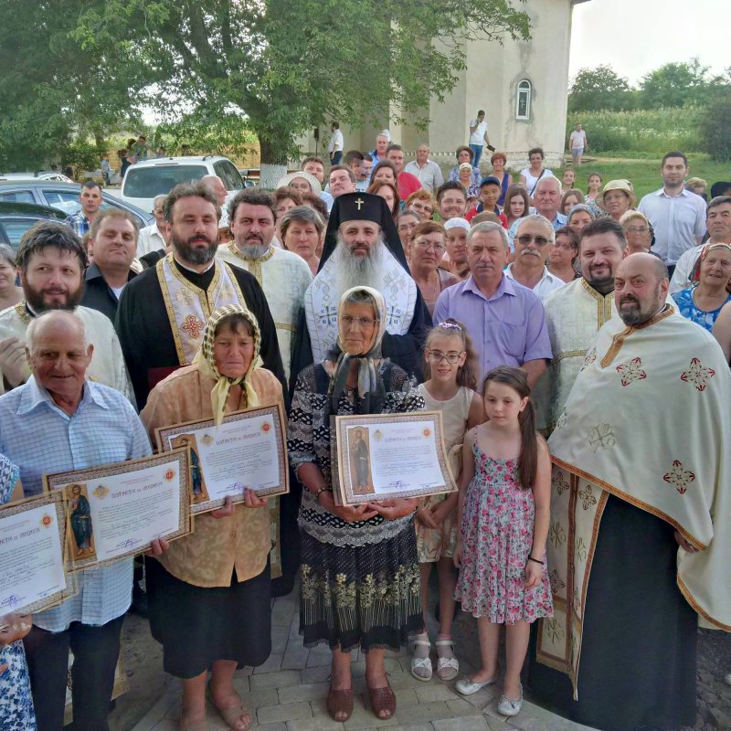 Liturghie arhierească la hramul Mănăstirii Bucium 57197