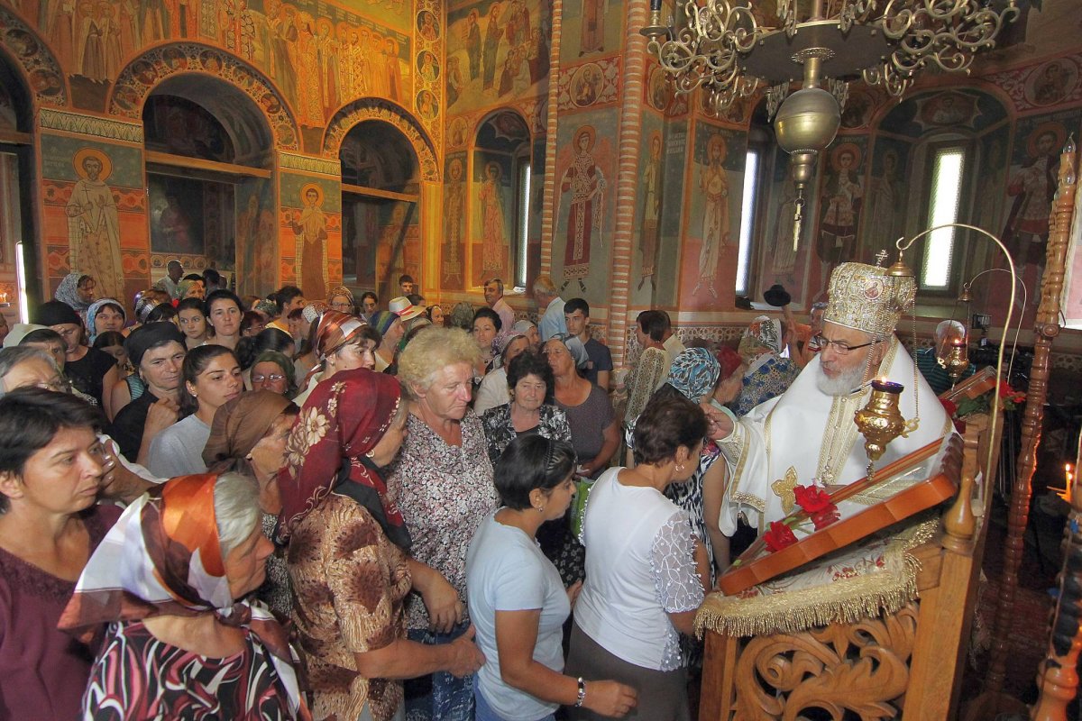 Rugăciuni către  Sfinții Români  57233