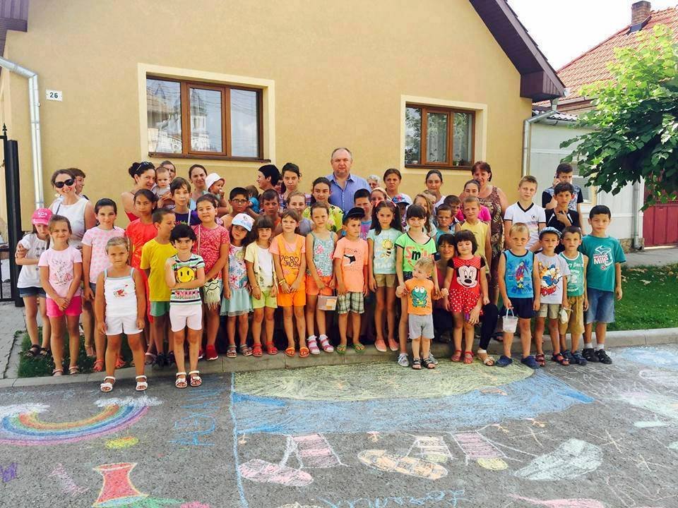 Concursul „Bun venit, vacanţă!”, în Parohia Petreşti I, Sebeş 57153