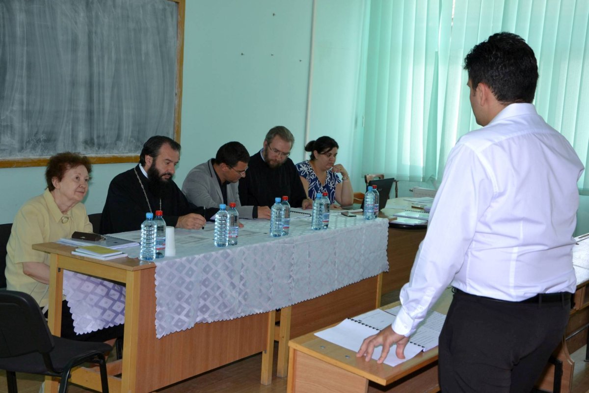 O nouă promoție de teologi la Caransebeș 57162