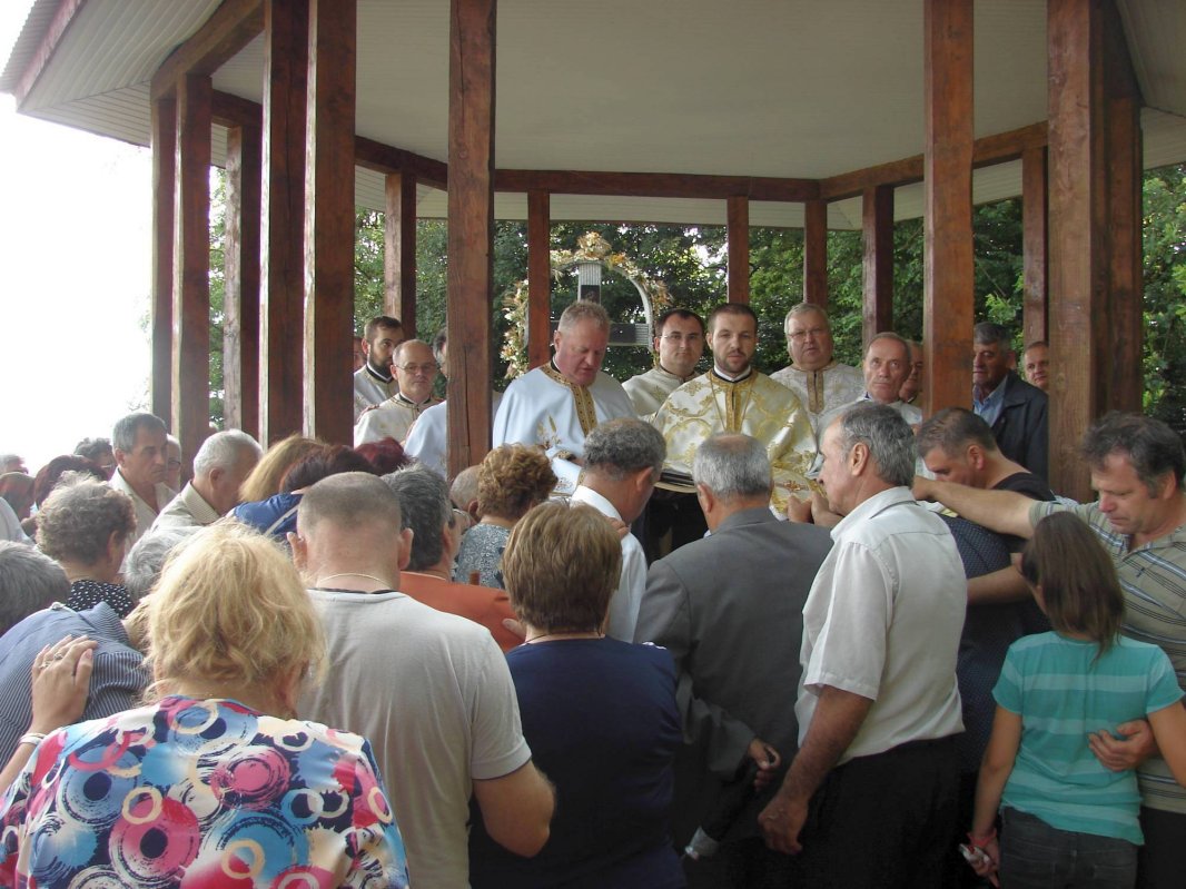 Sfântul Maslu pe Dealul Bacăului, Dej 57156