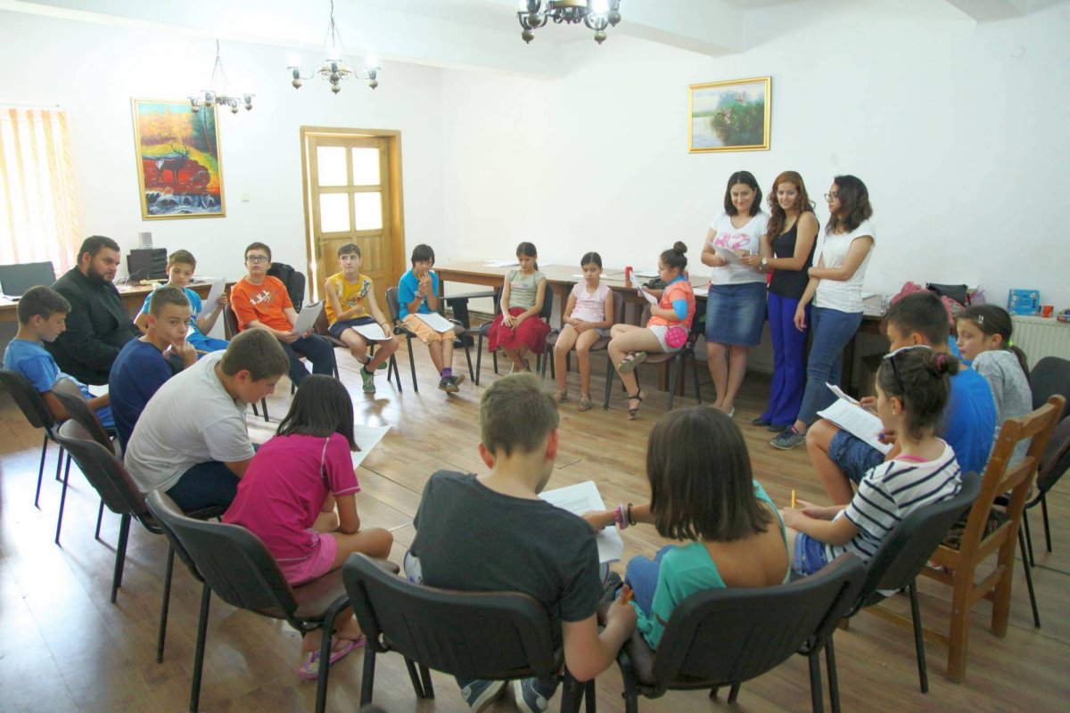 Tabără în limba engleză, în Arhiepiscopia Sibiului 56996