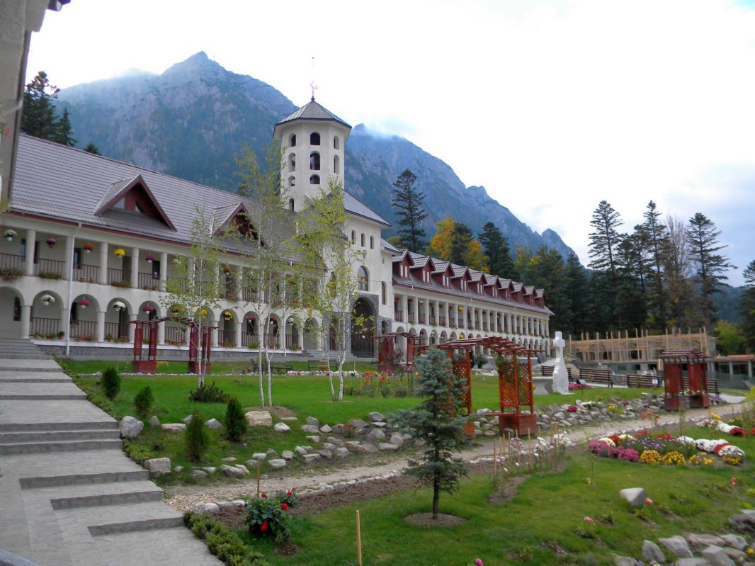 Programul Național de tabere „Tradiție și noutate” 56952