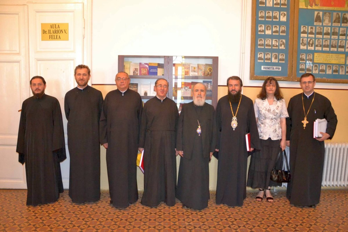 Teză de doctorat despre instanţele de judecată ale Patriarhiei Române 56930