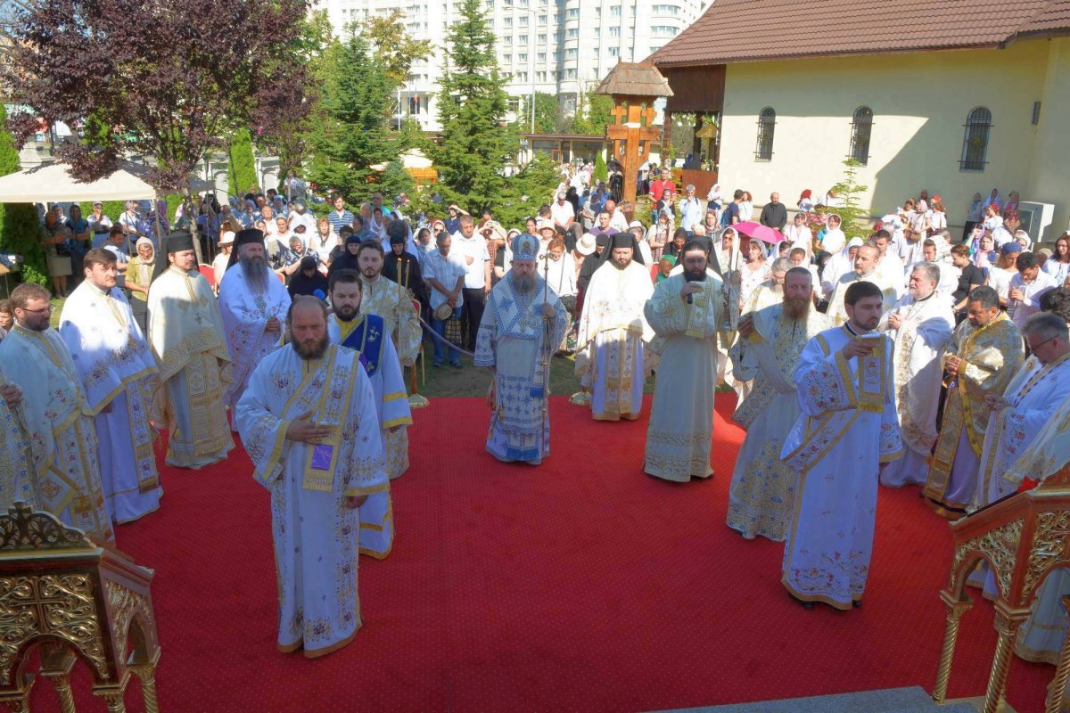 Credincioșii s-au închinat Icoanei „Prodromița” 56743