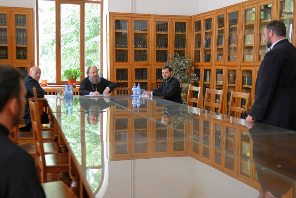 Examenul de gradul II clerical, în Mitropolia Munteniei şi Dobrogei 56694