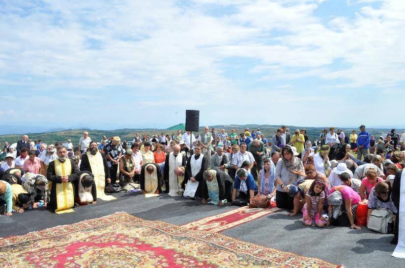 Liturghie arhierească  pe muntele Godeanu 56667