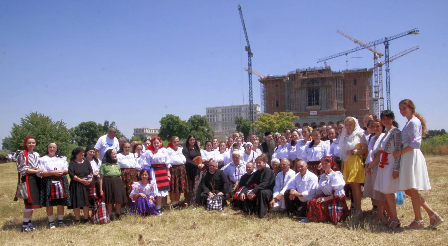 „Simţim prezenţa Duhului Sfânt cu noi” 56686