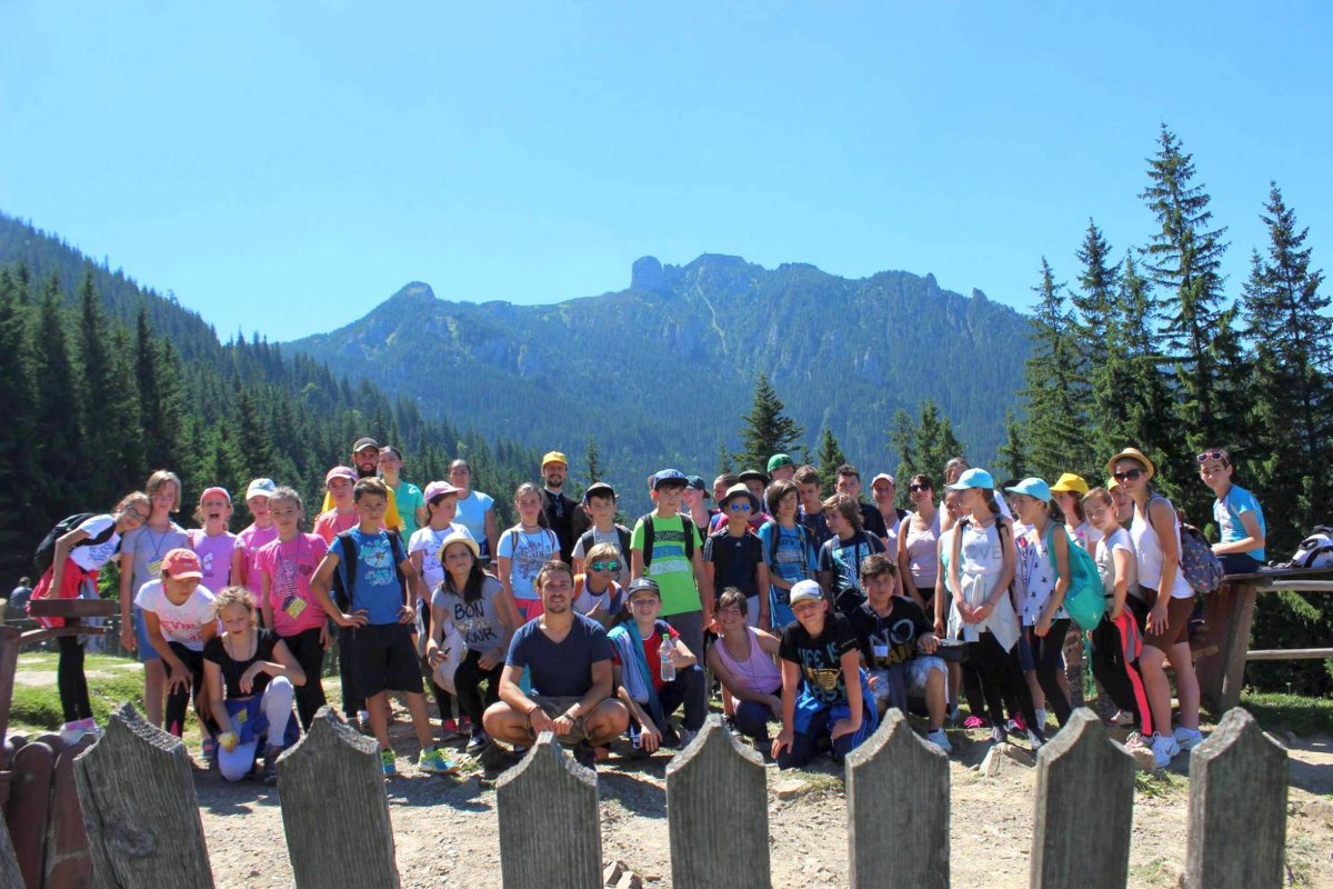 Situaţii de învăţare în Tabăra „Floare de colţ” 56649