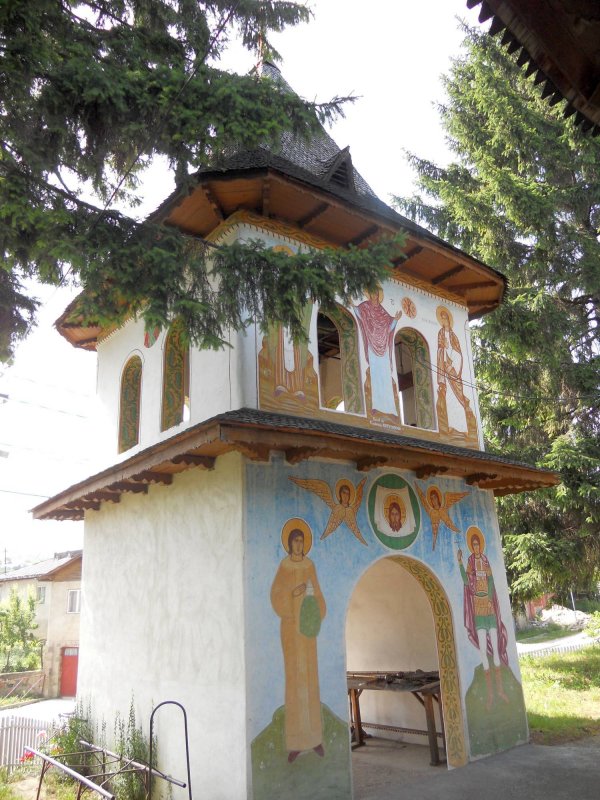 Starchiojd, satul statorniciei și credinței perene 56616