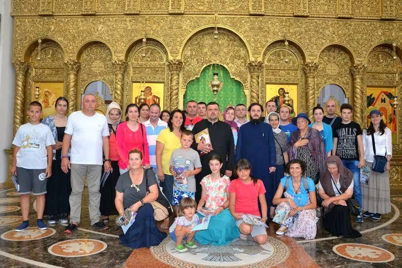 Pelerini din Muntenegru în Episcopia Caransebeșului 56451