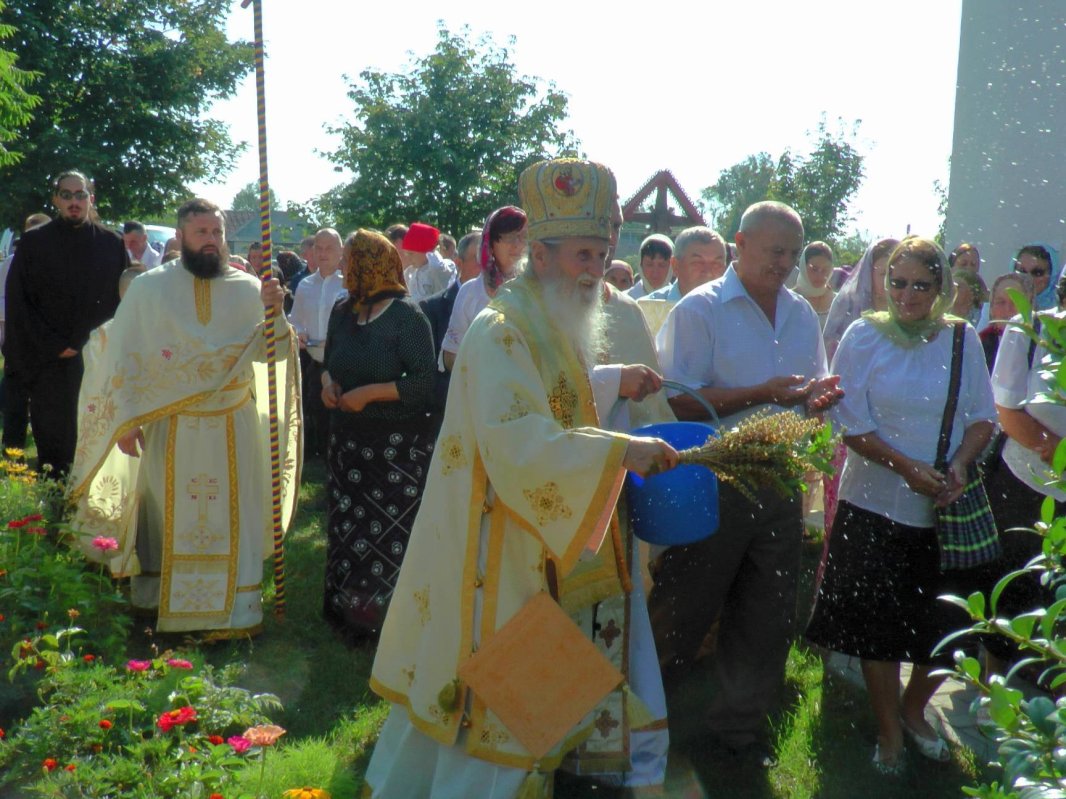 Slujire arhierească în Parohia „Sfânta Treime“ – Dumbrava 56431
