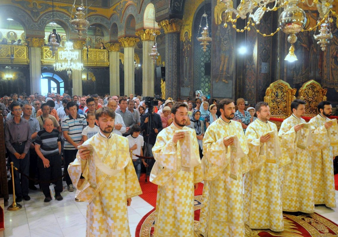 Credinţa trăită prin rugăciunea pentru ceilalţi 56412