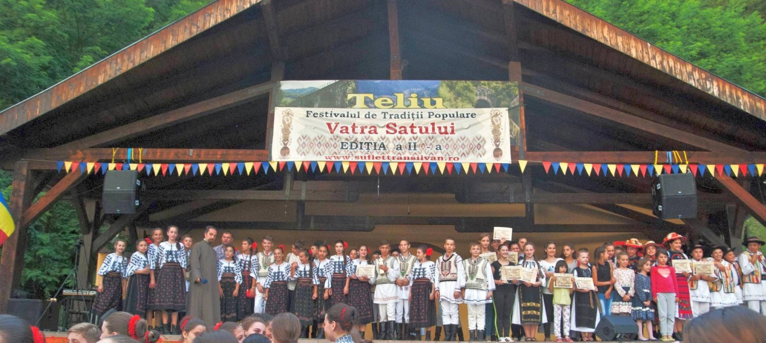 Peste 1000 de concurenți la "Vatra Satului”, Teliu – Brașov 56380