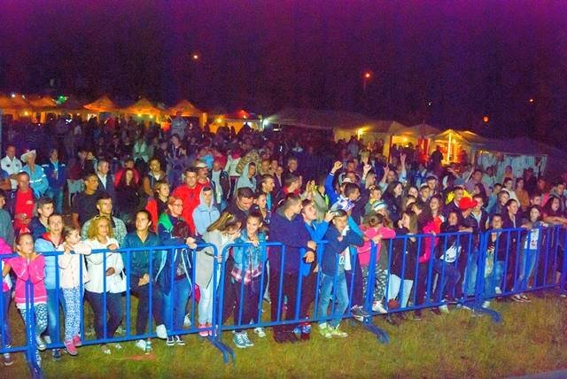 Sărbătoarea românilor pe Muntele Găina  56326