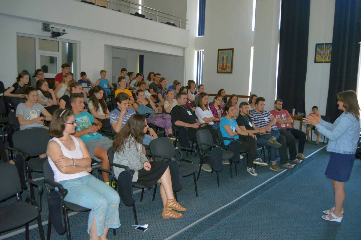 Tabără de formare la Sâmbăta de Sus 56317