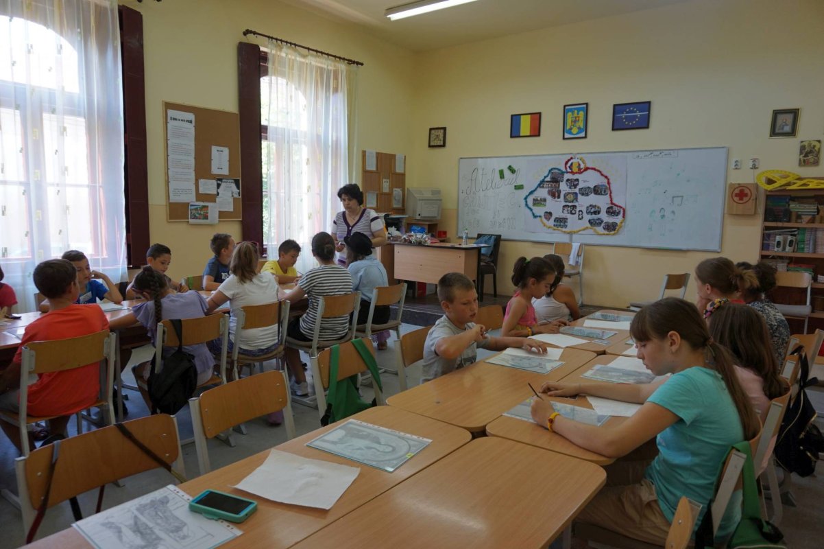 Tabăra de vară „Icoana, colţ de Rai“ 56312