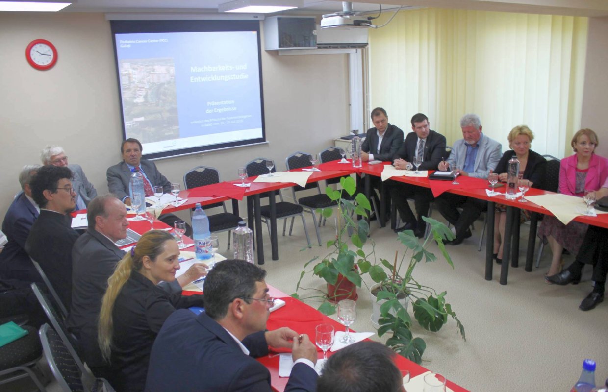 Parteneriat româno-german pentru înființarea unei clinici  de oncologie la Galați 56280