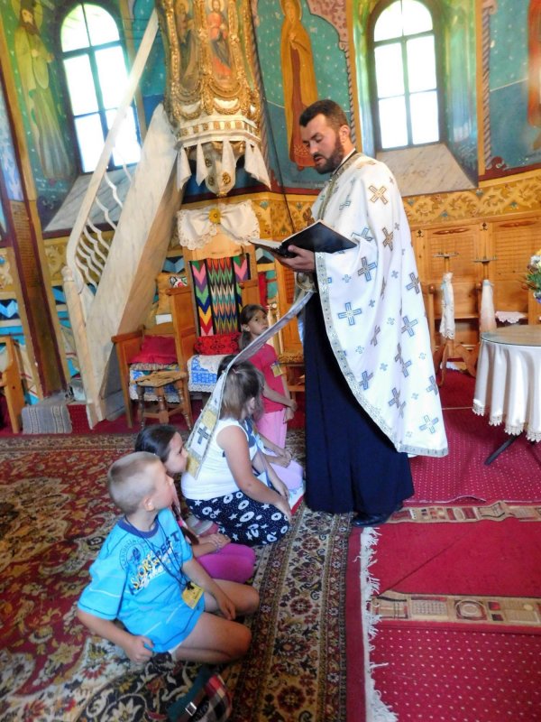 Prima tabără din Pridvorul Satului, prima bucurie pentru tinerii din Talpa 56218