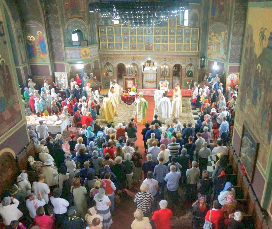 Sărbătoare în Parohia „Sfântul Ilie”-Sinaia I 56294