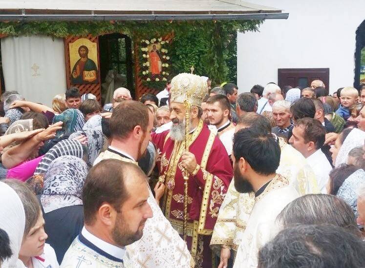 Hramuri și slujiri arhierești la sărbătoarea Sfântului Proroc Ilie  56160