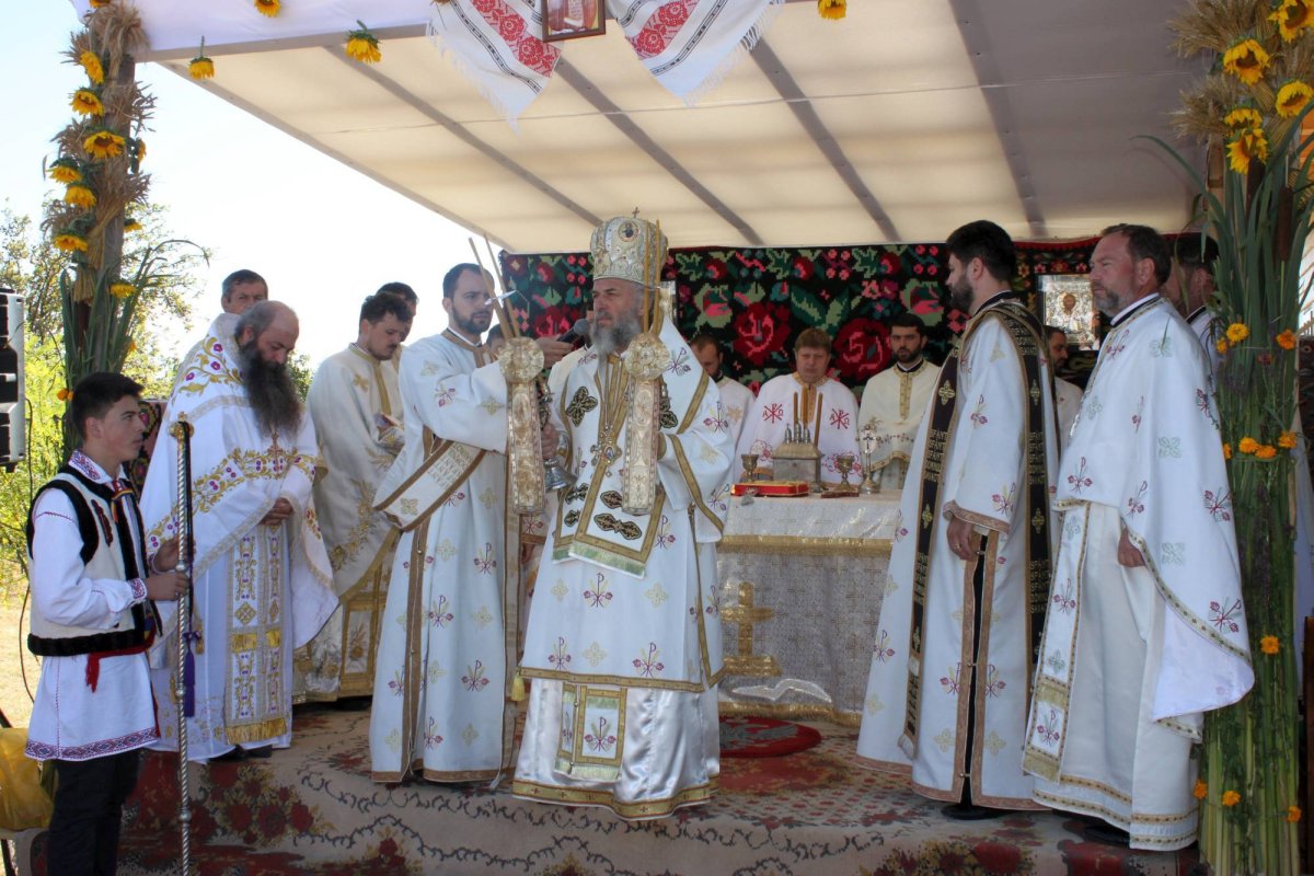 Sfântul Cuvios Rafail, prăznuit în localitatea natală 56142