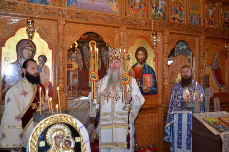 Sfântul Proroc Ilie Tesviteanul prăznuit la Schitul de Sus   56117