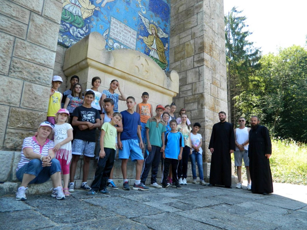 Tabără cu copii și tineri instituționalizați din Beclean 56110