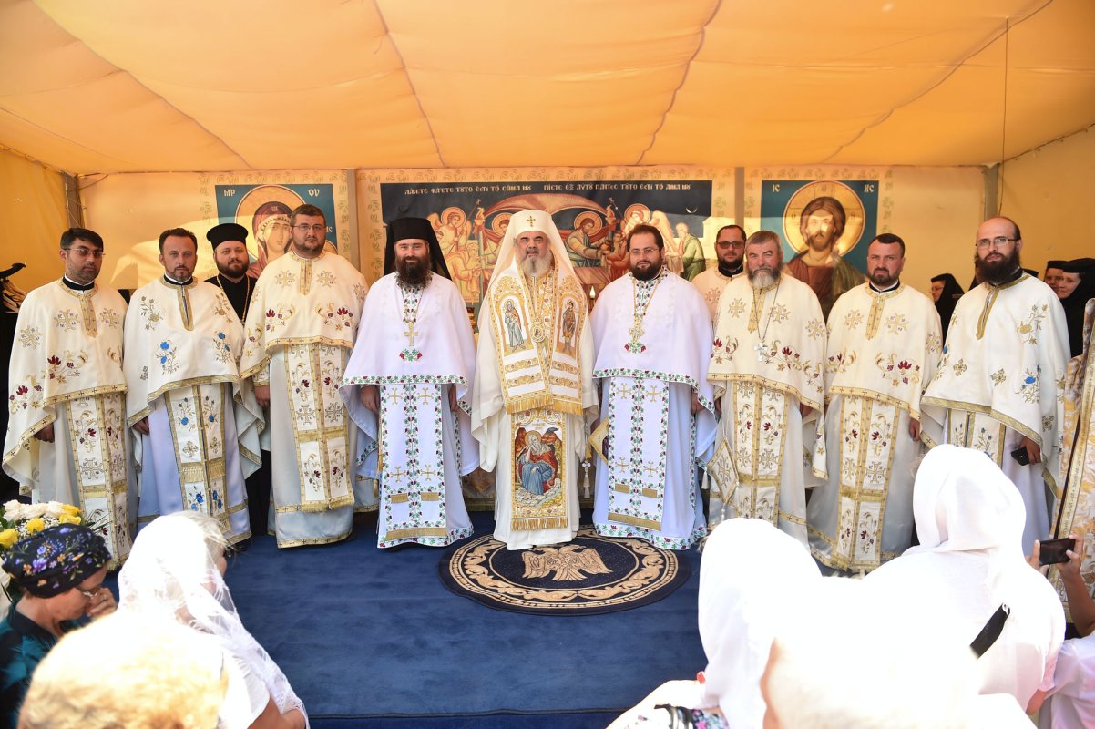 Bunătatea lui Hristos eliberează oamenii 56081