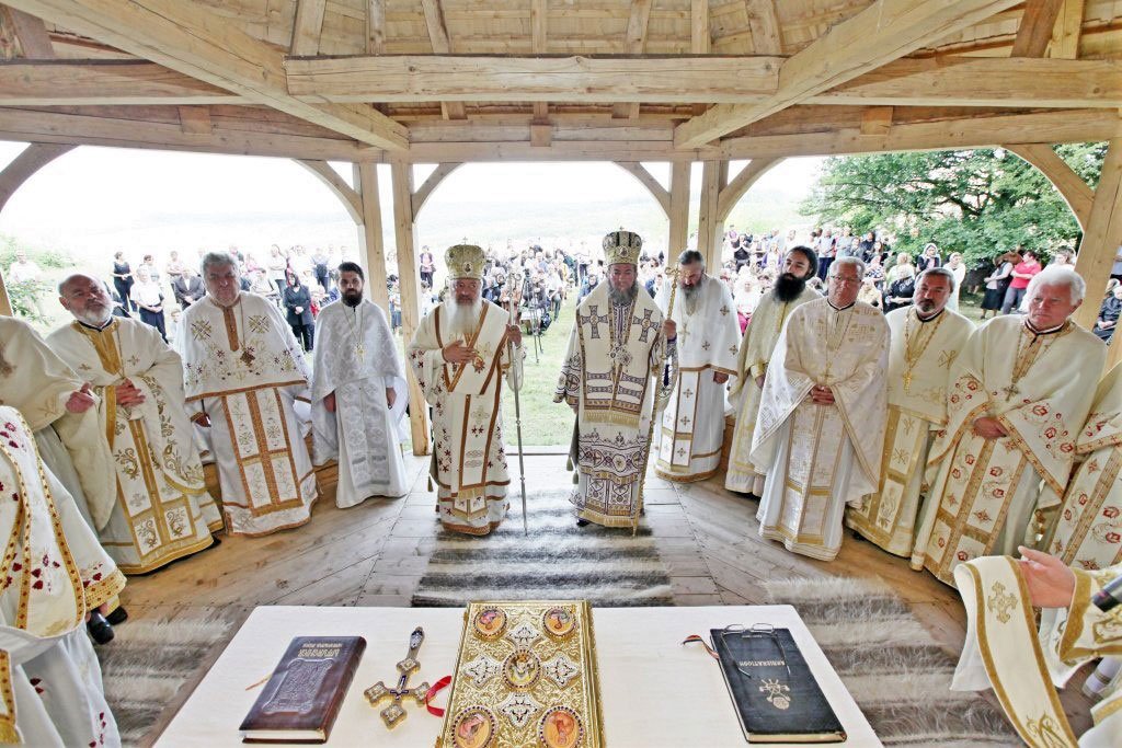 Hramul mănăstirii maramureșene „Sfânta Maria Magdalena” 56049