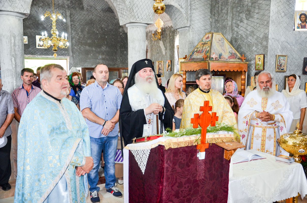 Slujirile ierarhilor bănățeni 56004