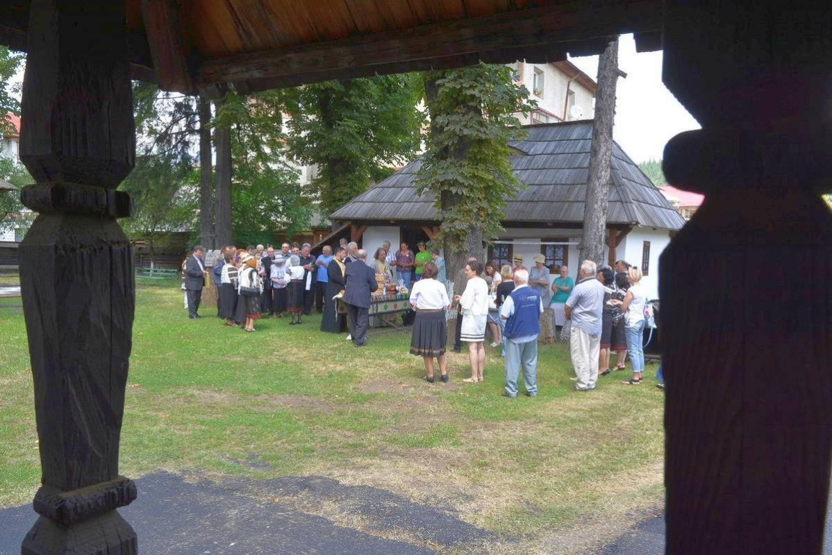 „Şcoala şi Biserica au cultivat gustul de frumos“ 55920