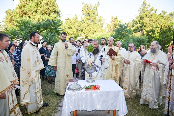 Resfințirea Bisericii Vlădila I, județul Olt 55875