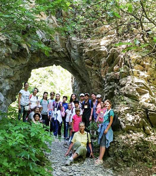 Tabără de familie în Munții Vrancei 55904