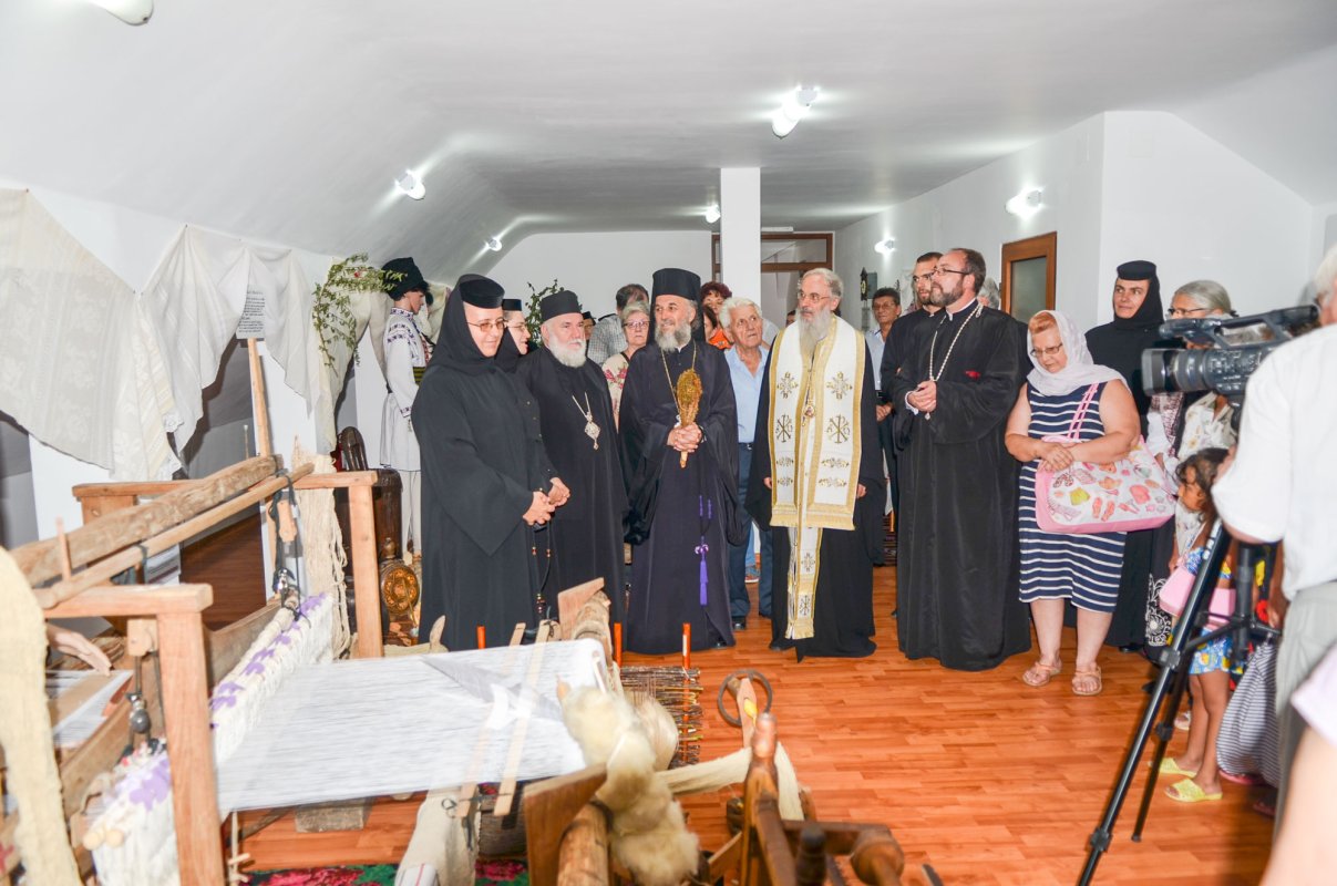 Zi de hram la Mănăstirea Lacu Sărat 55899