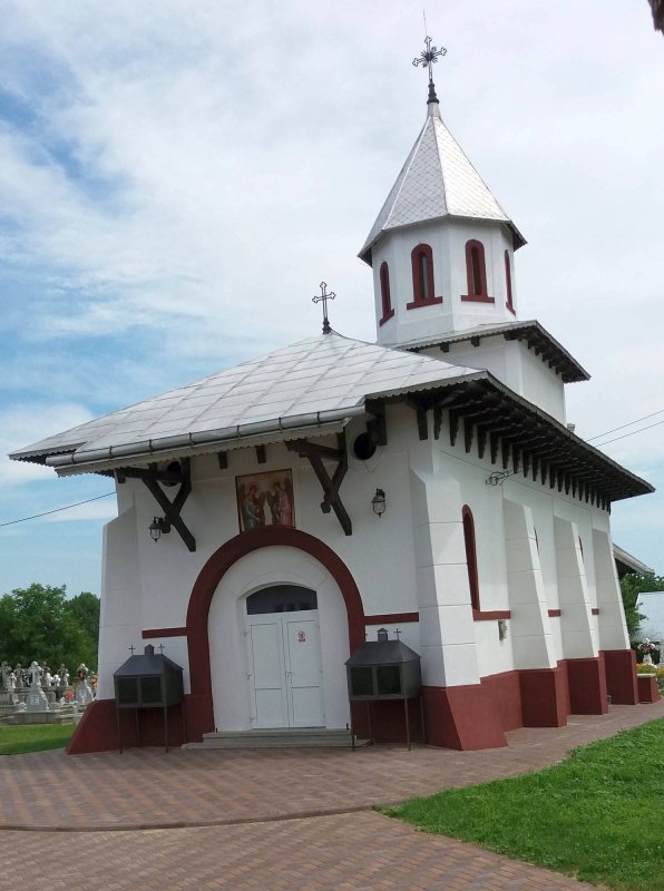 Pictura Bisericii Dealu-Zvoriştea, judeţul Suceava, va fi sfinţită 55771