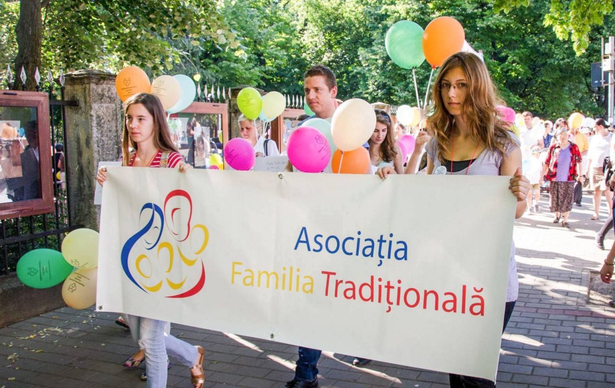 Proiectul „Dor de tradiţie“ la Iaşi 55769