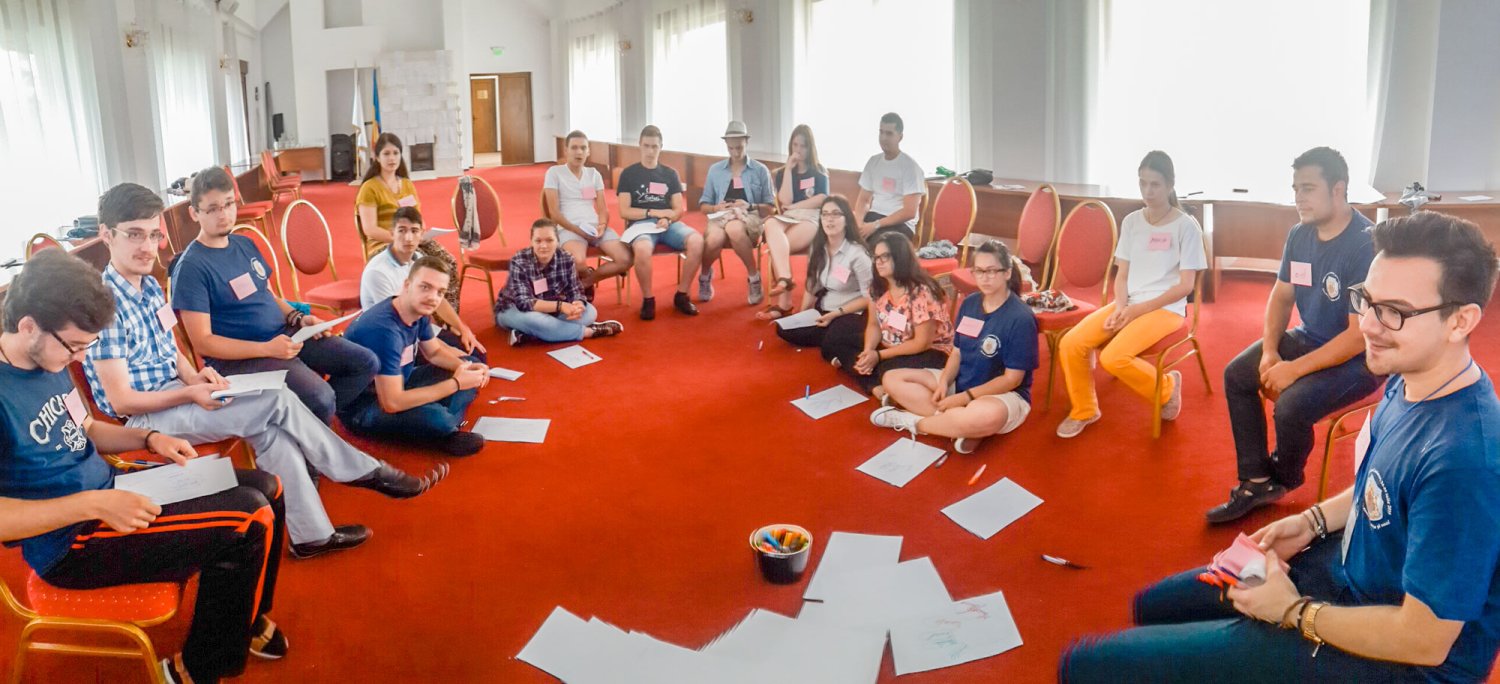 Tabăra de tineret „Tradiție și noutate” 55819