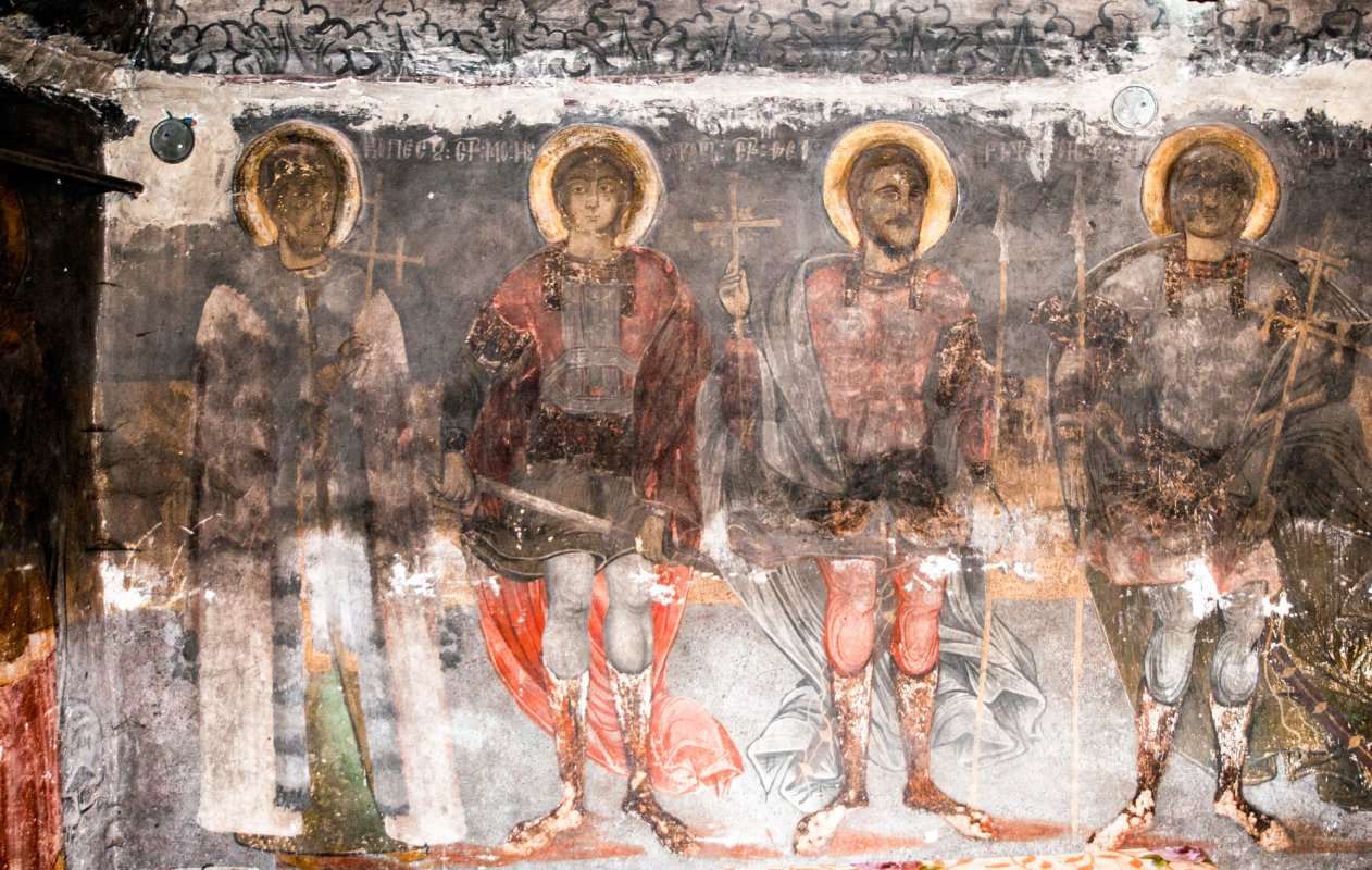 Două biserici cu istorie seculară 55731