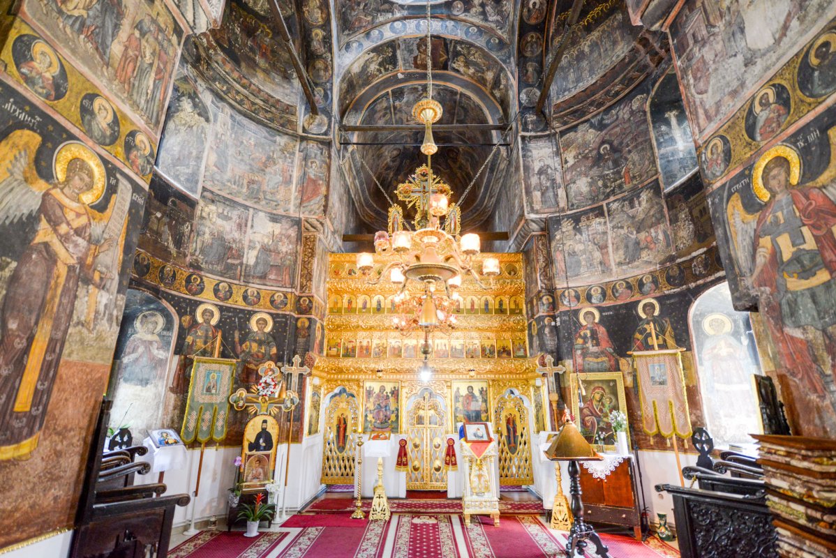 Lucrări de consolidare la Biserica cu Sfinți din Capitală 55514