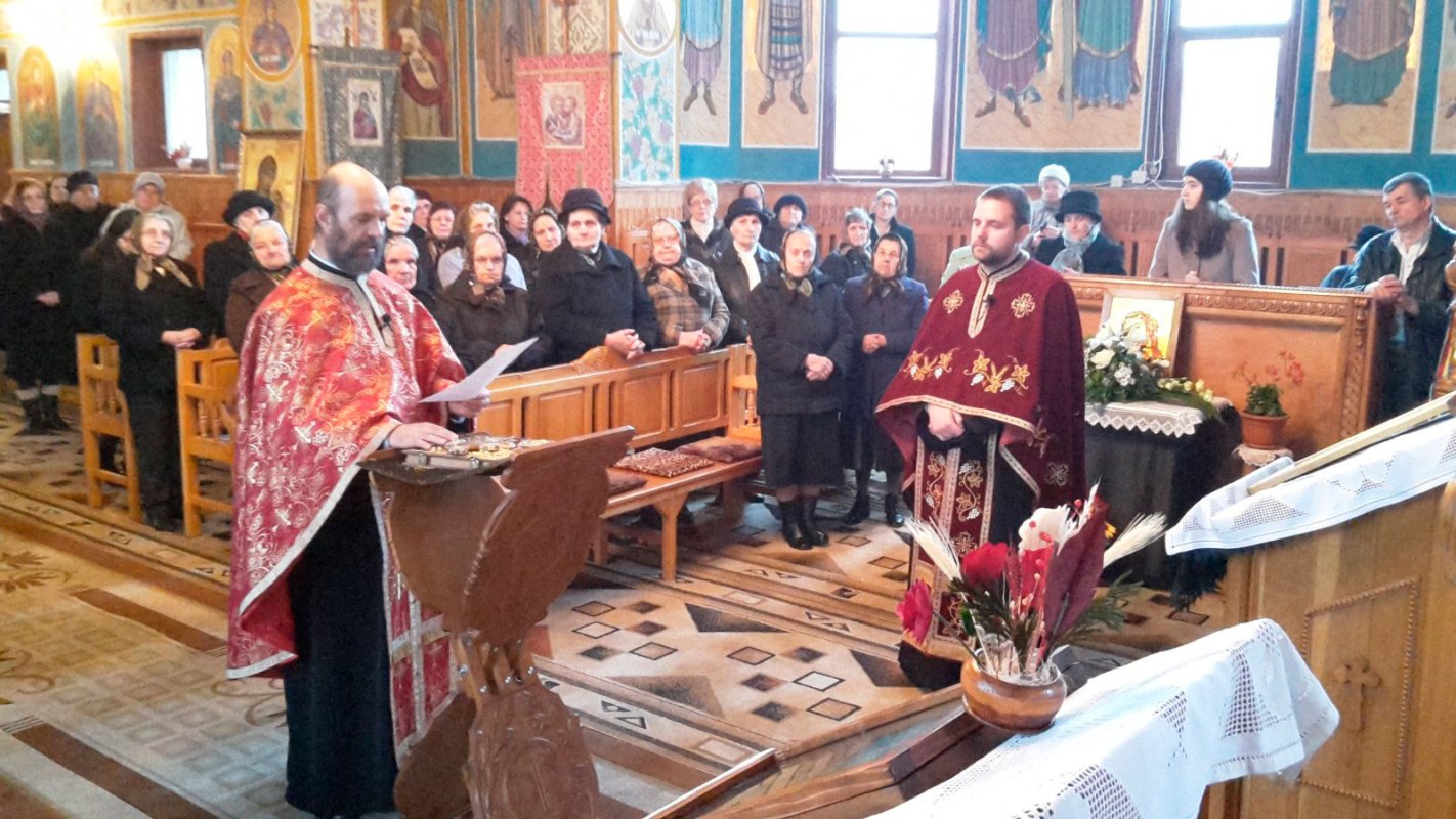 Cateheze în parohiile clujene și bistrițene 55434