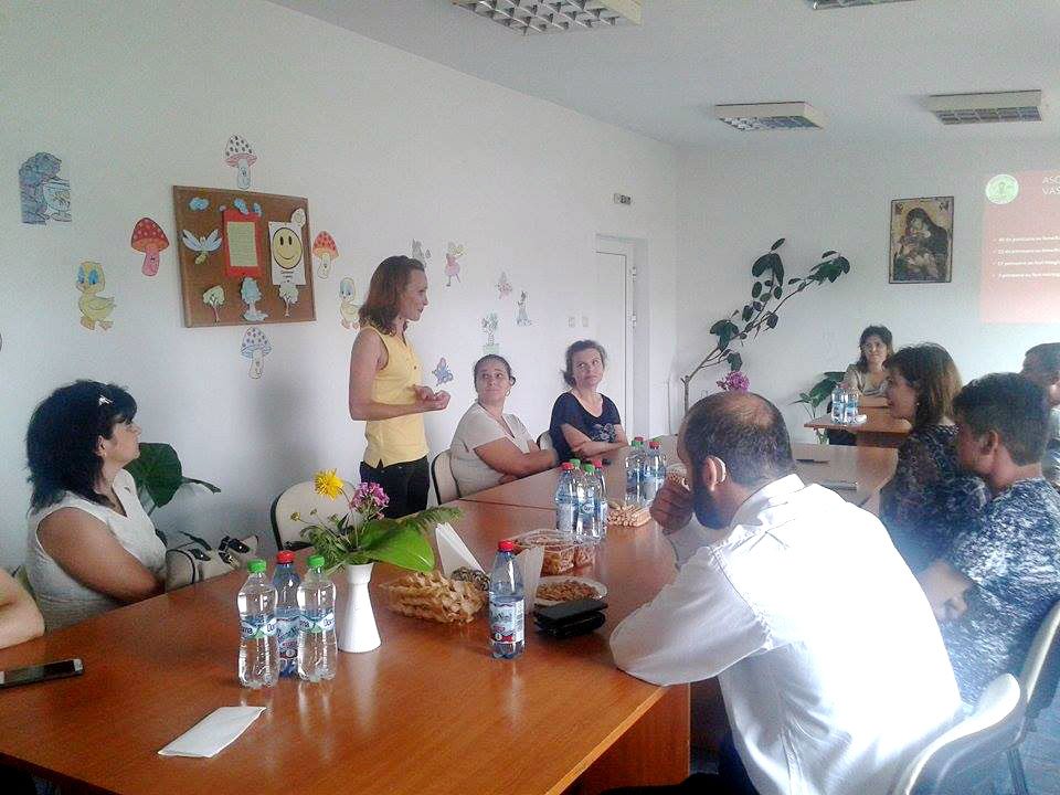 Dezbatere la Centrul social „Sfântul Vasile” 55439