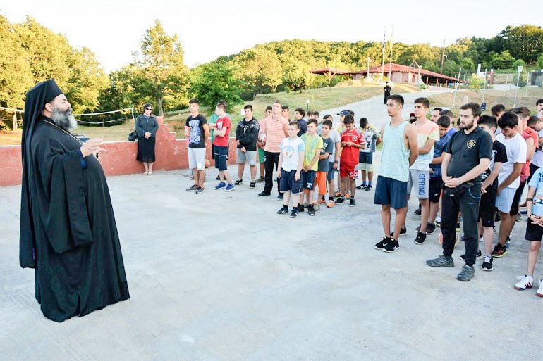 Mitropolia din Langada a găzduit 250 de tineri 55460