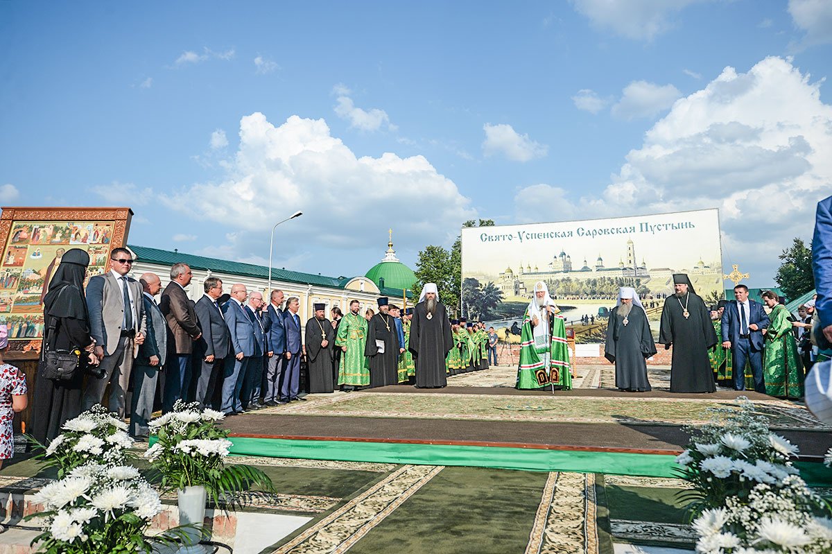 Piatră de temelie pentru biserica Mănăstirii Sarov 55455