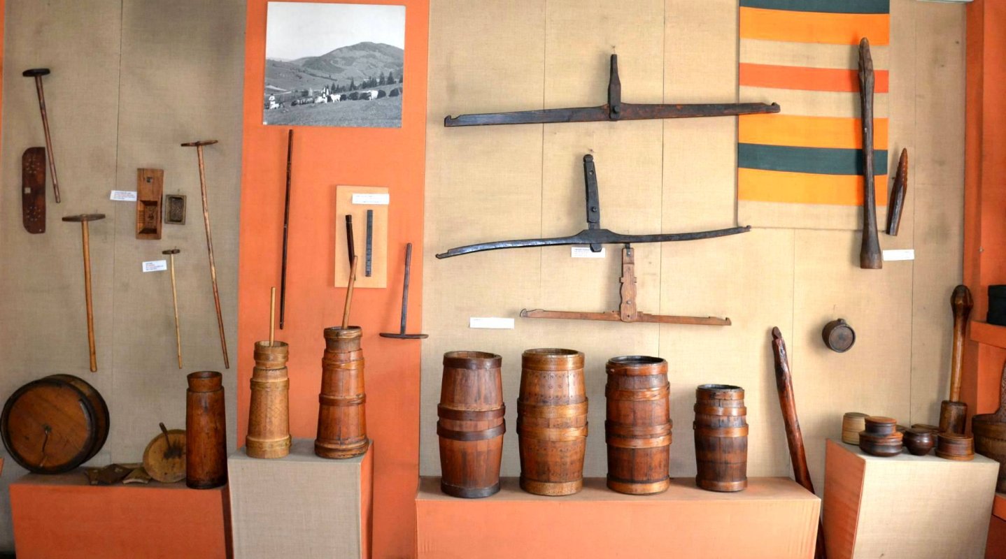 Istoria cioplită în lemn a Câmpulungului 55335