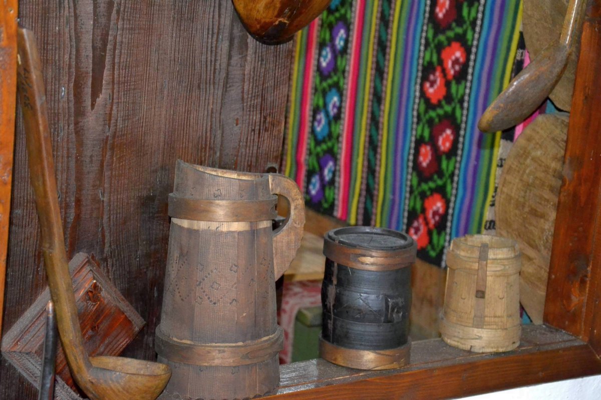 Istoria cioplită în lemn a Câmpulungului 55342