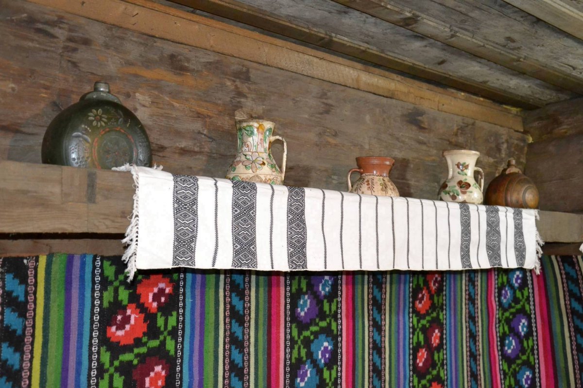 Istoria cioplită în lemn a Câmpulungului 55348