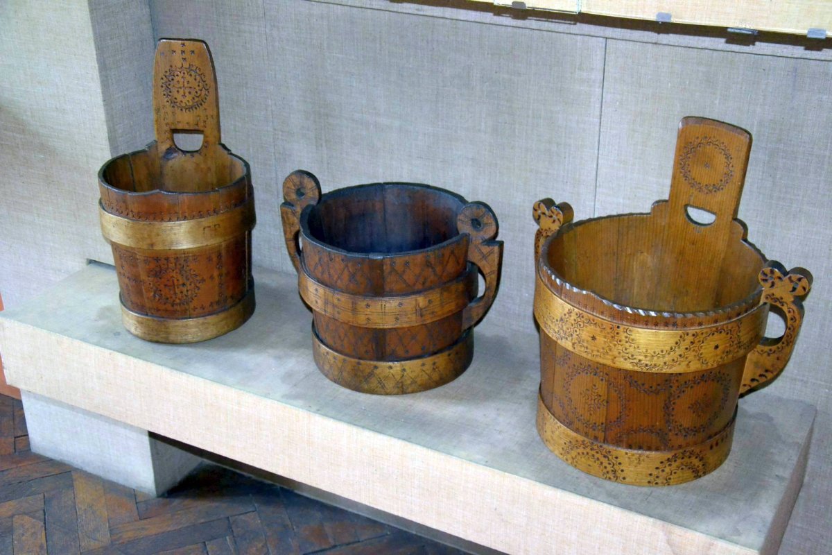 Istoria cioplită în lemn a Câmpulungului 55352