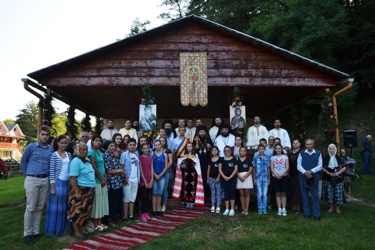 Praznicul Schimbării la Față în Mitropolia Banatului 55295