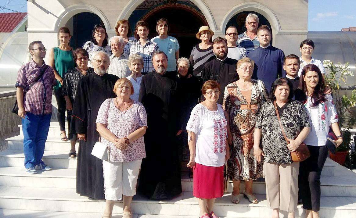 Preot pentru deficienţii de auz şi vorbire din Bistriţa 55224